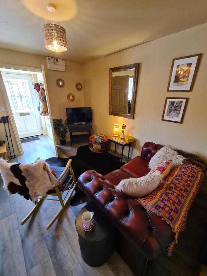 The Shambles By Spires Accommodation A Boho Styled Place To Stay Just 3 Miles From Birches Valley Visitors Centre Cannock Chase 鹿格勒 外观 照片